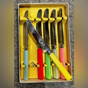 Vintage Sheffield 6 knife set with Bakelite handles, original box
